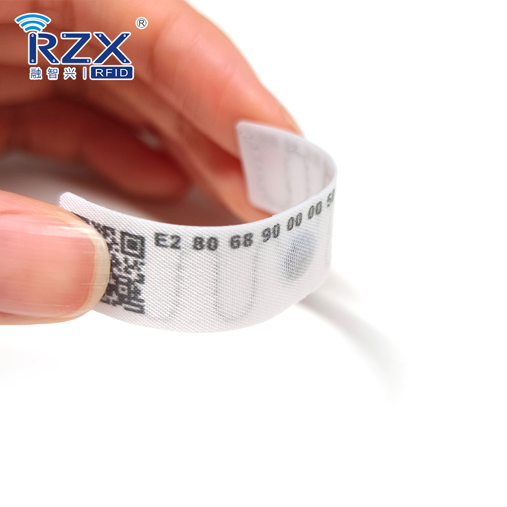 RFID洗衣標(biāo)簽（噴序列號、QR碼、帶背膠） (8).jpg